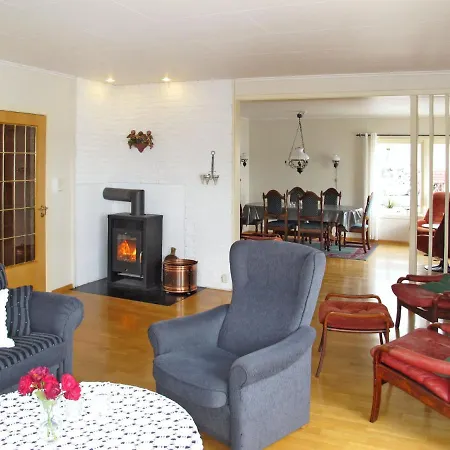 Holiday Sjostrand - Fjh613 Vage (Hordaland)